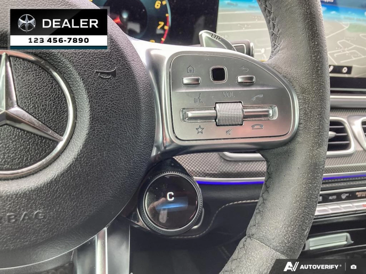 2021 Mercedes-Benz GLE 450 4MATIC  - Sunroof -  Navigation - $533 B/W Main Image
