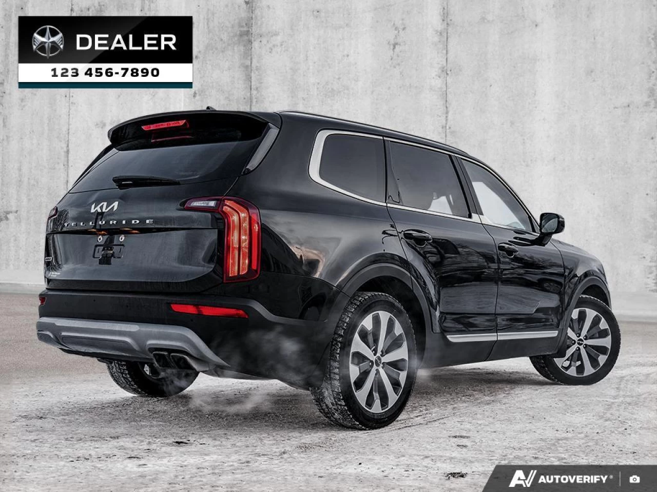 2022 Kia Telluride SX  - Cooled Seats - Sunroof - $340 B/W Main Image