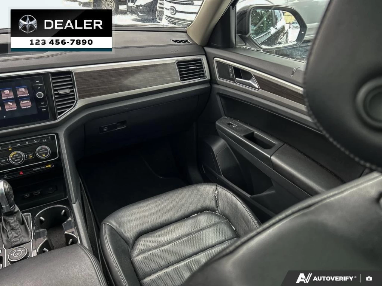 2018 Volkswagen Atlas Highline 3.6 FSI  - NAVIGATION - $189 B/W Main Image