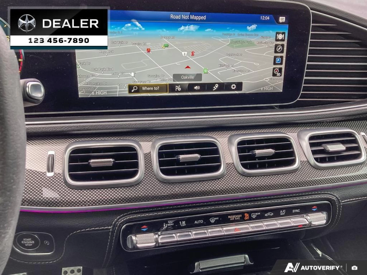 2021 Mercedes-Benz GLE 450 4MATIC  - Sunroof -  Navigation - $533 B/W Main Image