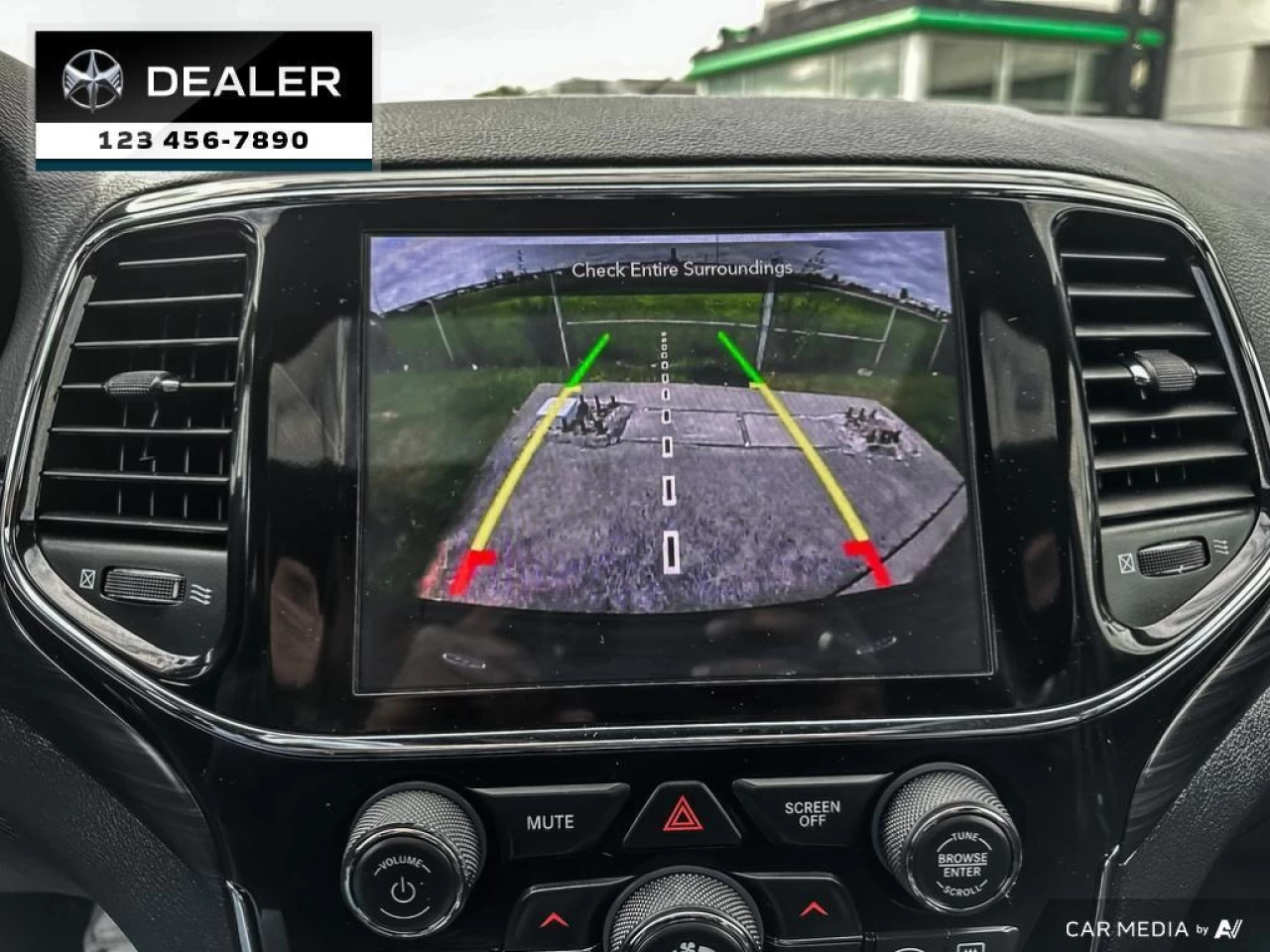 2021 Jeep Grand Cherokee Altitude  -  Navigation - $252 B/W Main Image