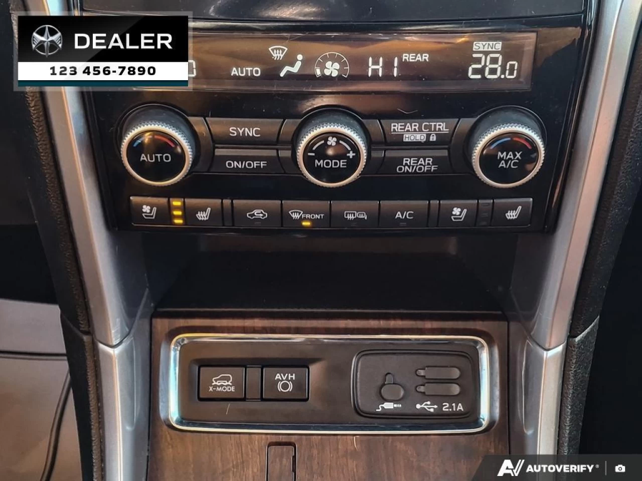 2020 Subaru Ascent Premier  - Sunroof -  Navigation - $200 B/W Main Image