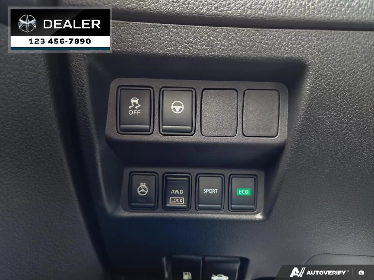 2021 Nissan Qashqai S AWD  - Heated Seats - Apple Carplay - $182 B/W Main Image