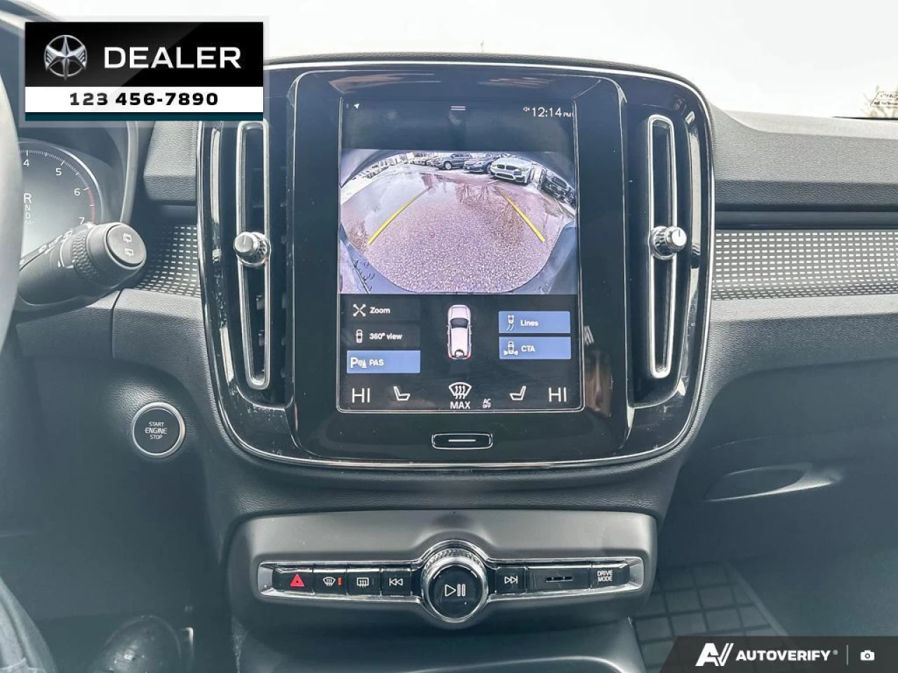 2022 Volvo XC40 T5 Inscription  - Sunroof - Leather Seats - $277 B/W Main Image