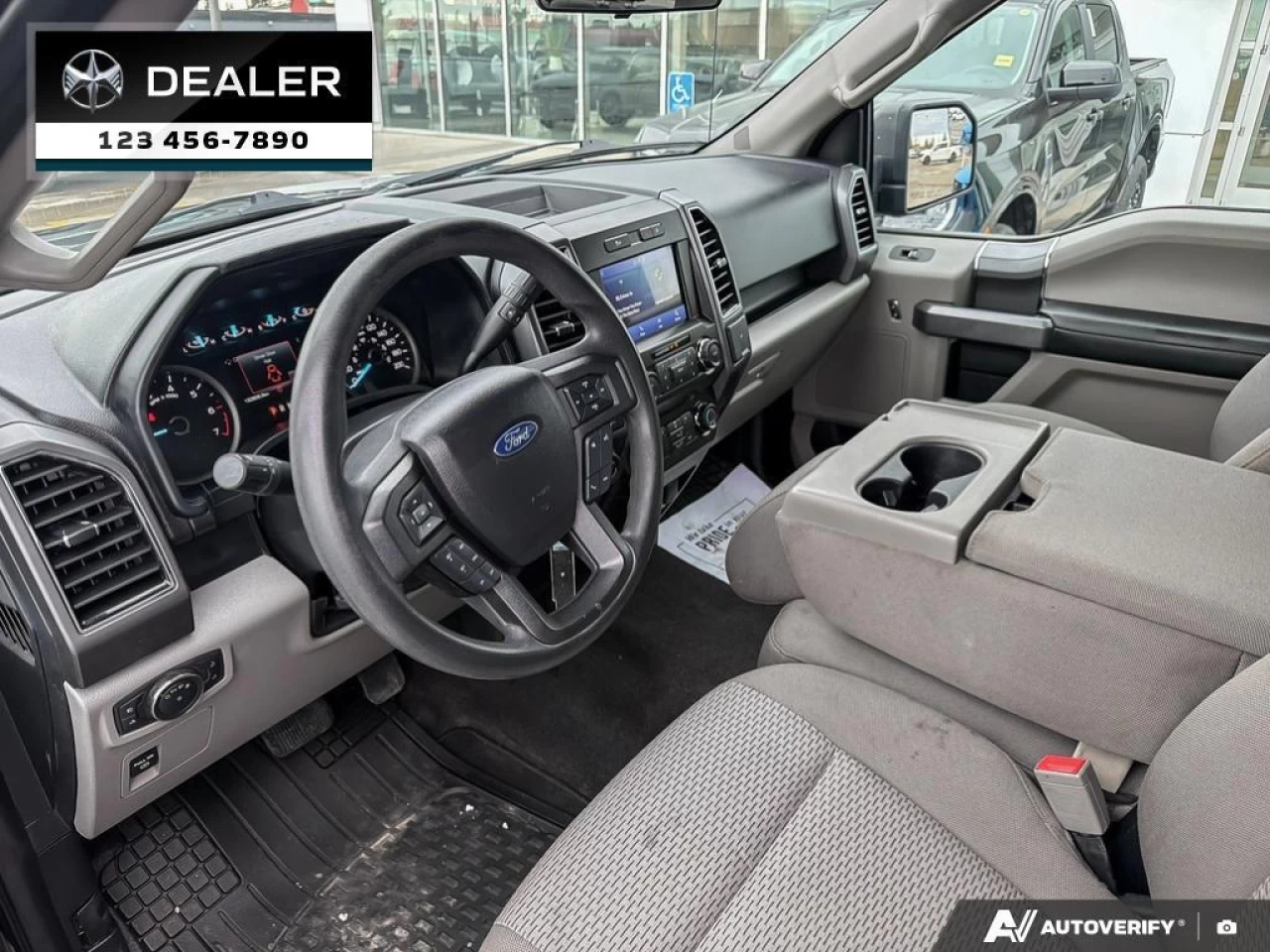 2020 Ford F-150 - $185 B/W - Low Mileage - <b>Highlight Default Text<b> Main Image