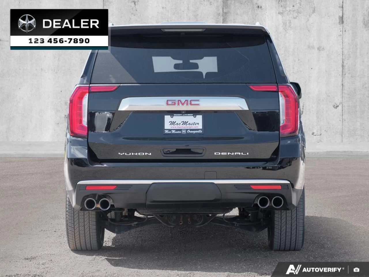 2021 GMC Yukon Denali  - NAVIGATION - Leather Seats - $307 B/W Main Image