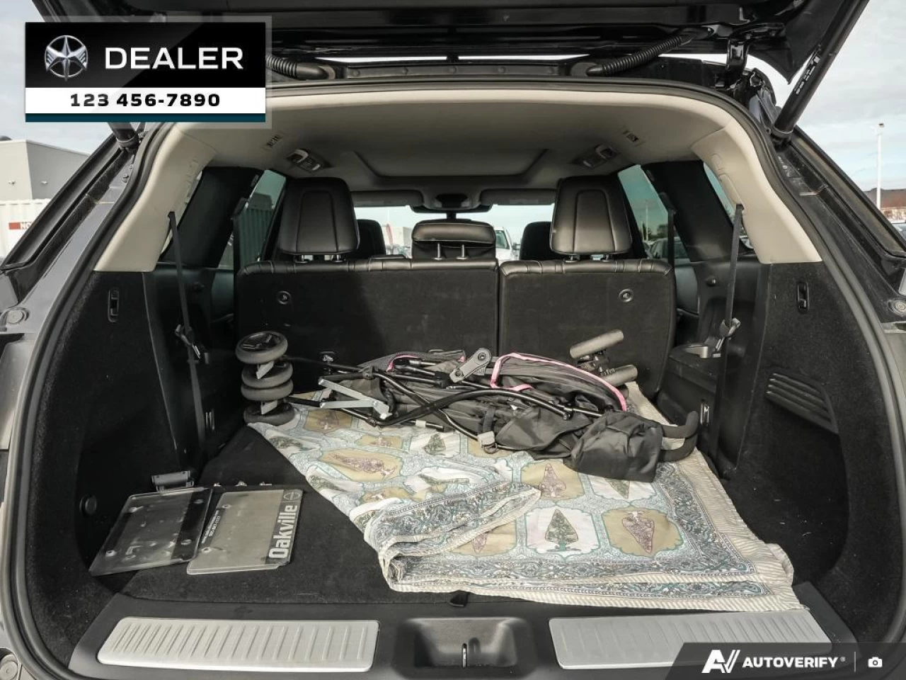 2022 INFINITI QX60 Autograph  - Sunroof - Cooled Seats - $418 B/W Main Image