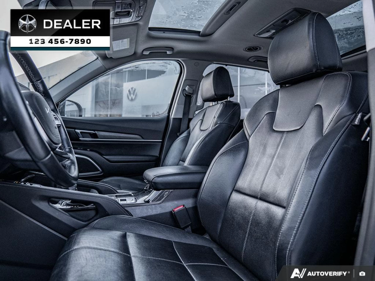 2022 Kia Telluride SX  - Cooled Seats - Sunroof - $340 B/W Main Image