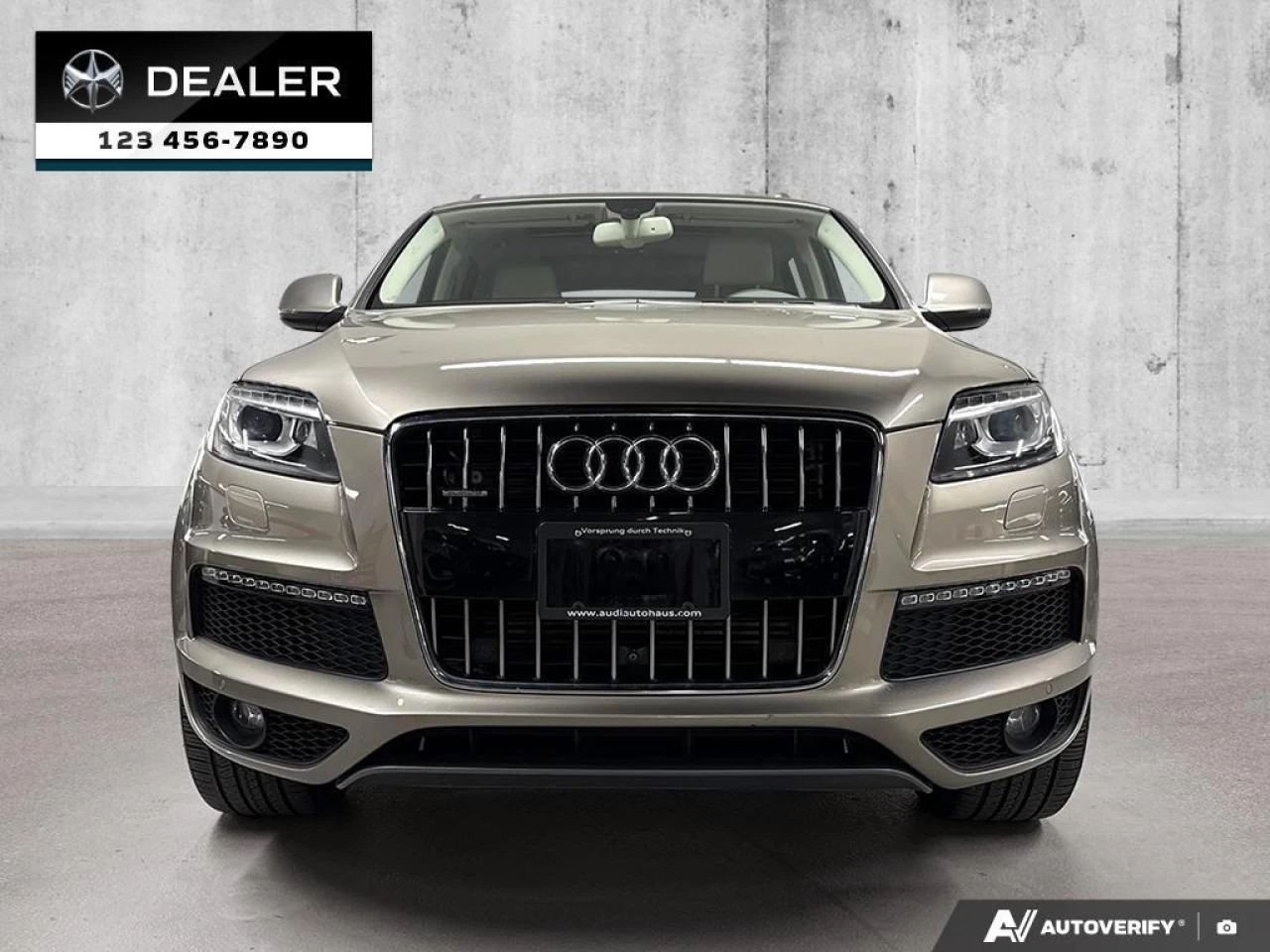 2015 Audi Q7 3.0L TDI Vorsprung Quattro  - Sunroof - $153 B/W Main Image