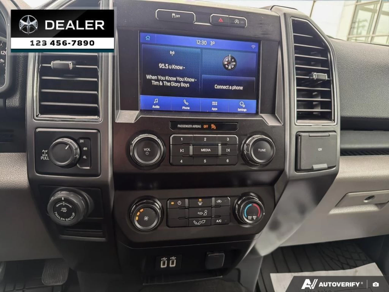2020 Ford F-150 - $185 B/W - Low Mileage - <b>Highlight Default Text<b> Main Image