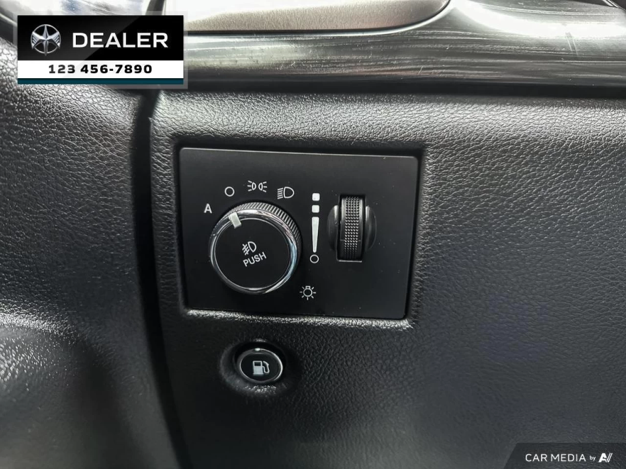 2021 Jeep Grand Cherokee Altitude  -  Navigation - $252 B/W Main Image