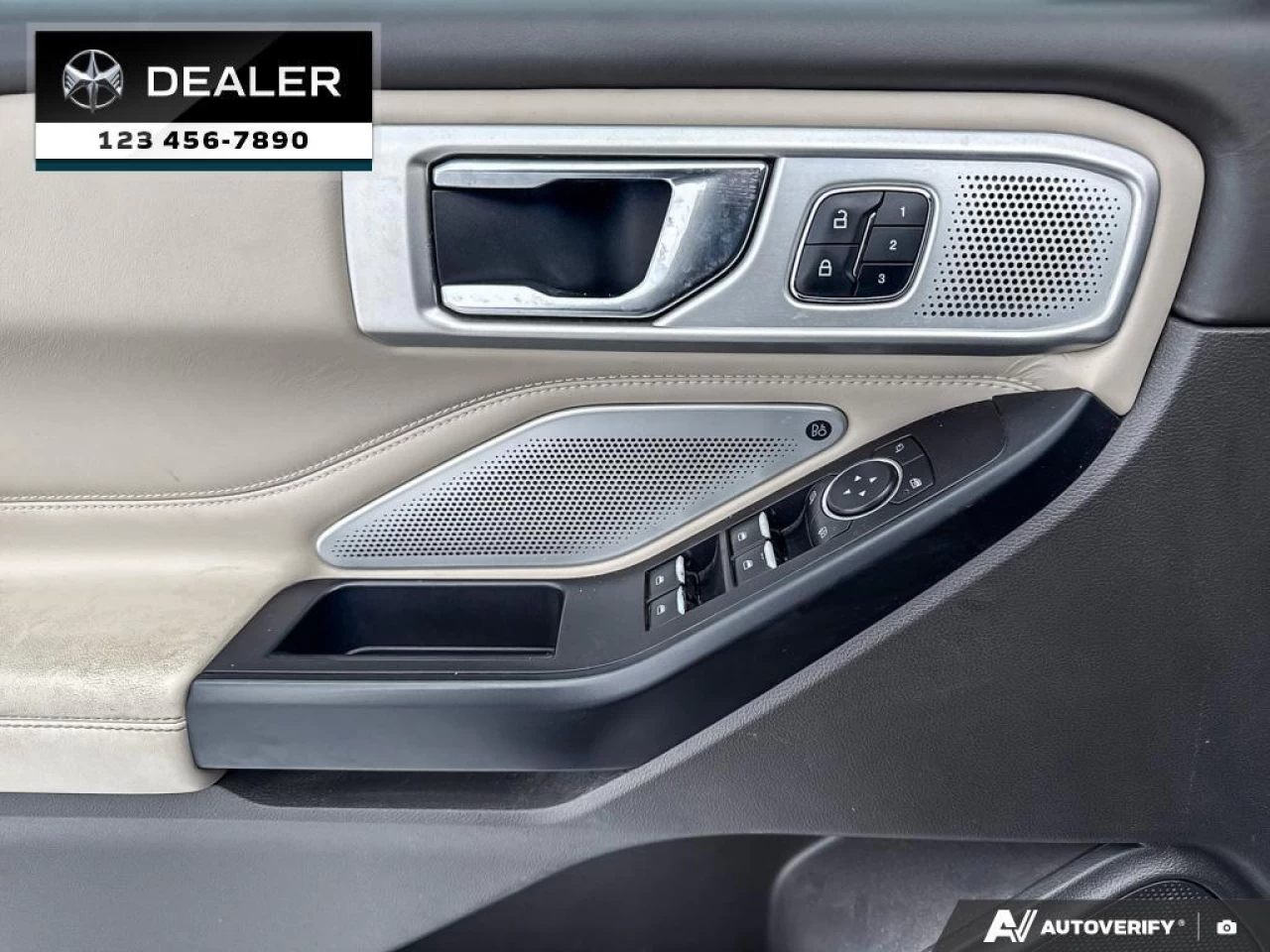2020 Ford Explorer Platinum  - Sunroof -  Navigation - $246 B/W Main Image