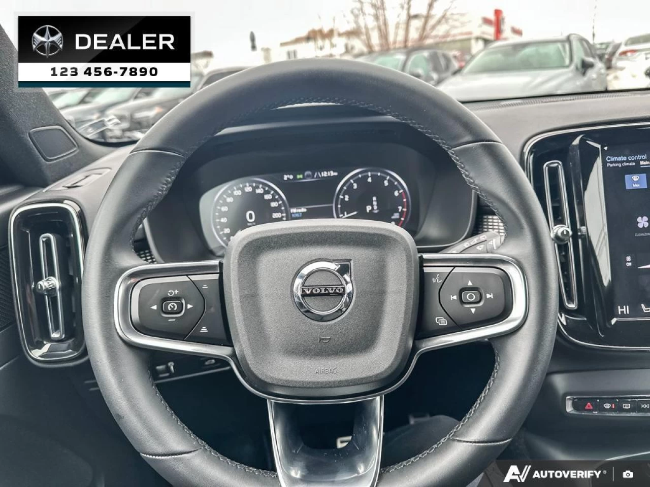 2022 Volvo XC40 T5 Inscription  - Sunroof - Leather Seats - $277 B/W Main Image