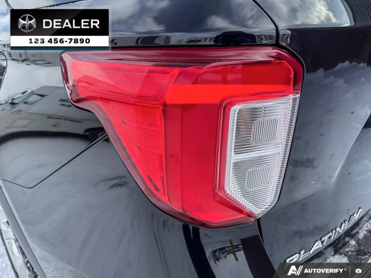 2020 Ford Explorer Platinum  - Sunroof -  Navigation - $246 B/W Main Image