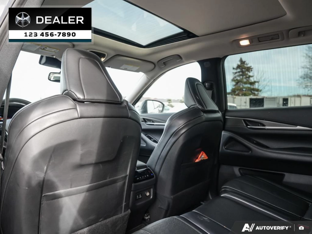 2022 INFINITI QX60 Autograph  - Sunroof - Cooled Seats - $418 B/W Main Image