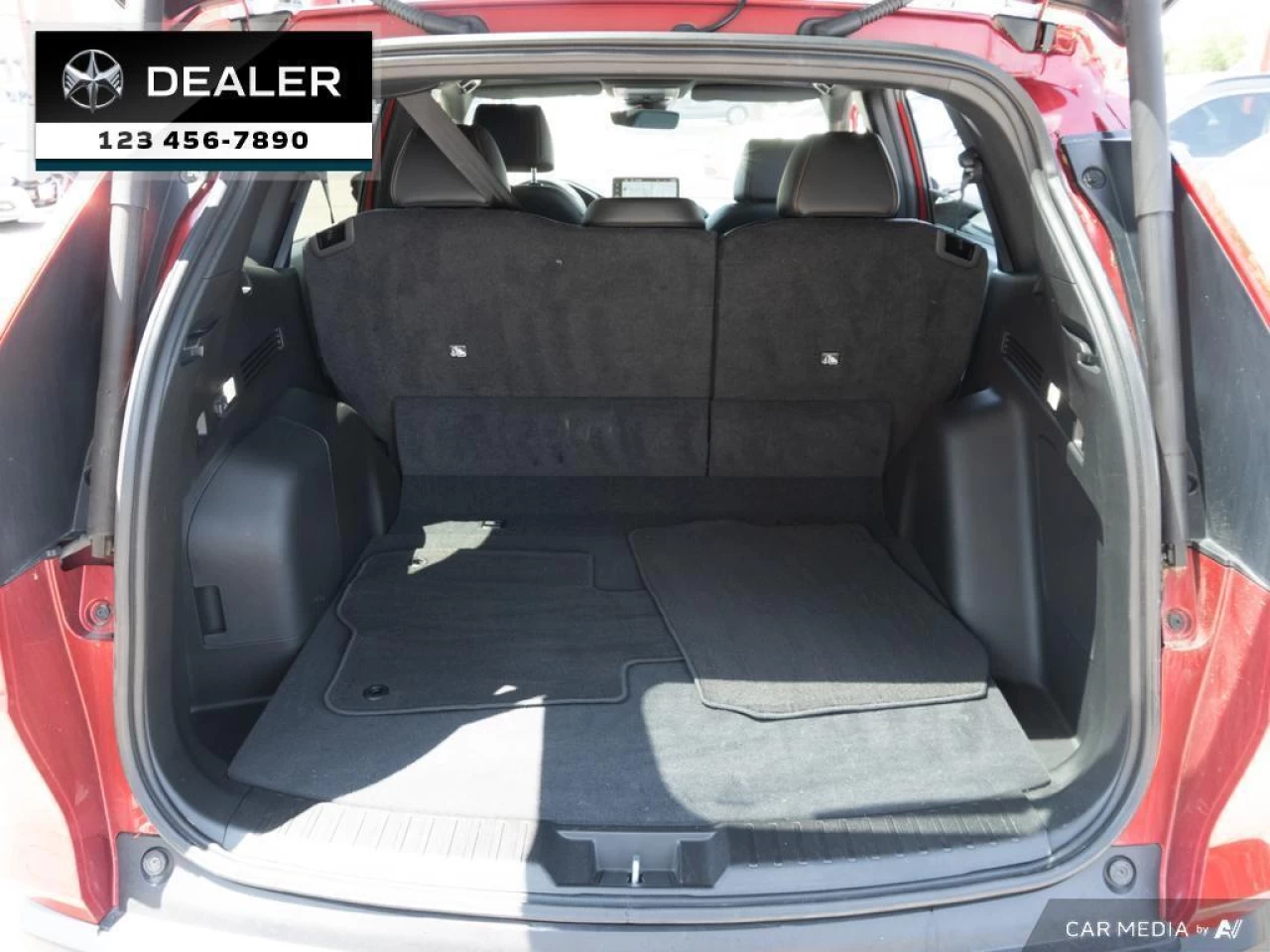 2023 Honda CR-V Hybrid Touring  - NAVIGATION - Leather Seats - $230 B/W Main Image