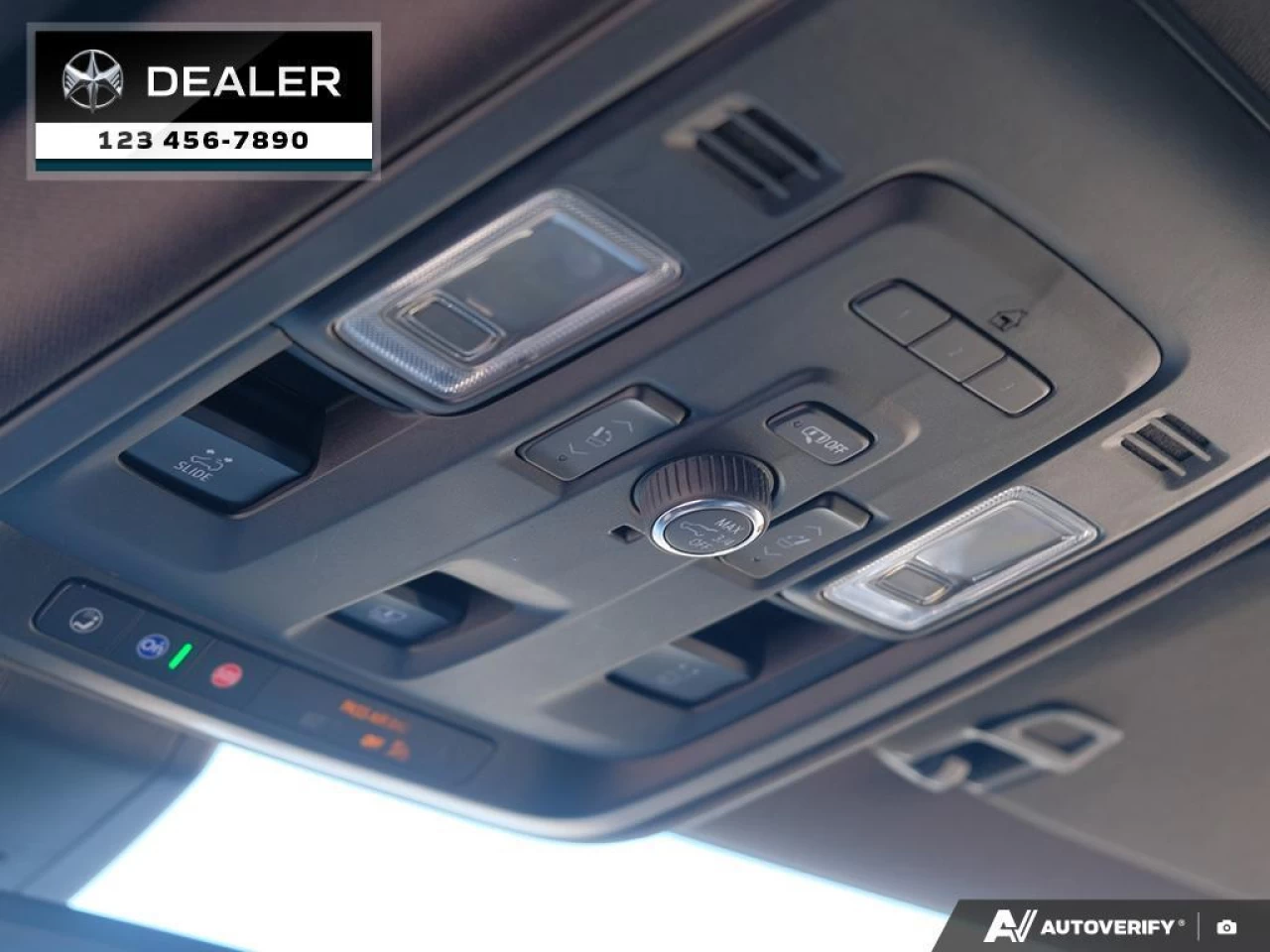 2021 GMC Yukon Denali  - NAVIGATION - Leather Seats - $307 B/W Main Image