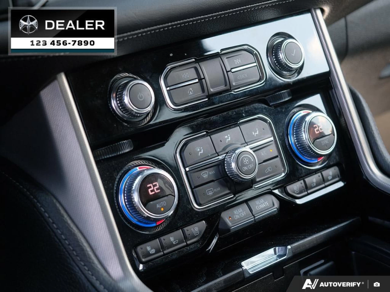 2021 GMC Yukon Denali  - NAVIGATION - Leather Seats - $307 B/W Main Image