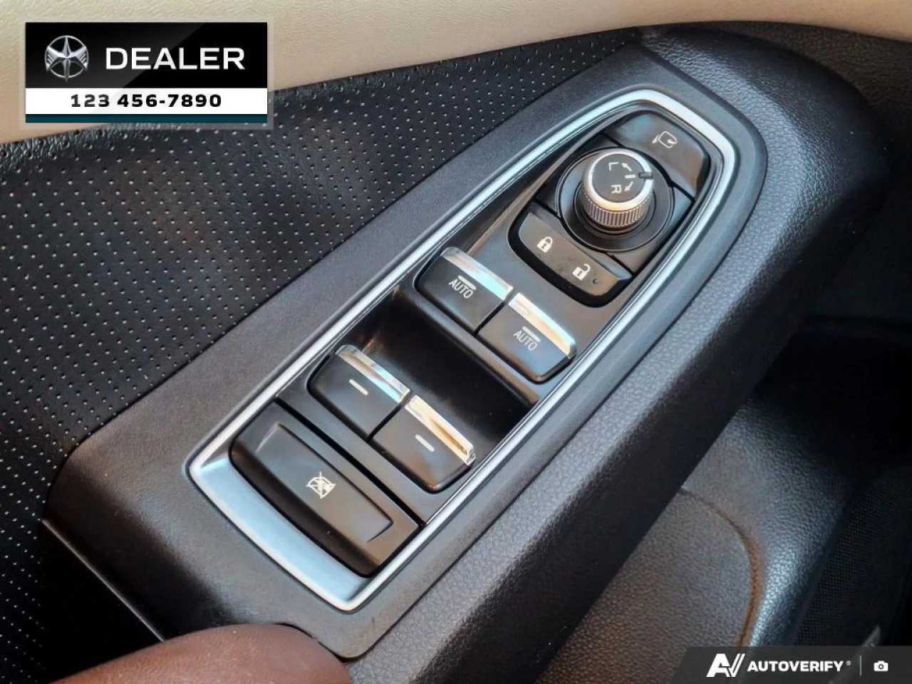 2020 Subaru Ascent Premier  - Sunroof -  Navigation - $200 B/W Main Image