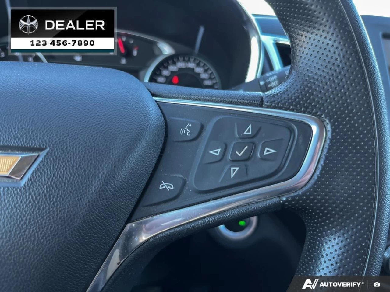 2019 Chevrolet Equinox LT  - Heated Seats - Aluminum Wheels - $155 B/W Main Image