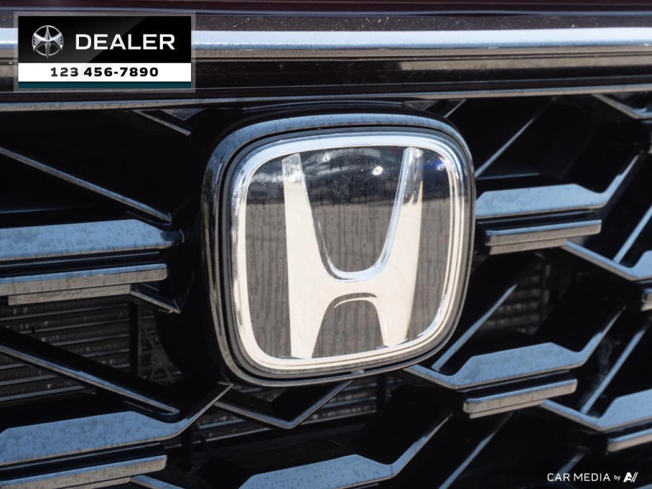 2023 Honda CR-V Hybrid Touring  - NAVIGATION - Leather Seats - $230 B/W Main Image