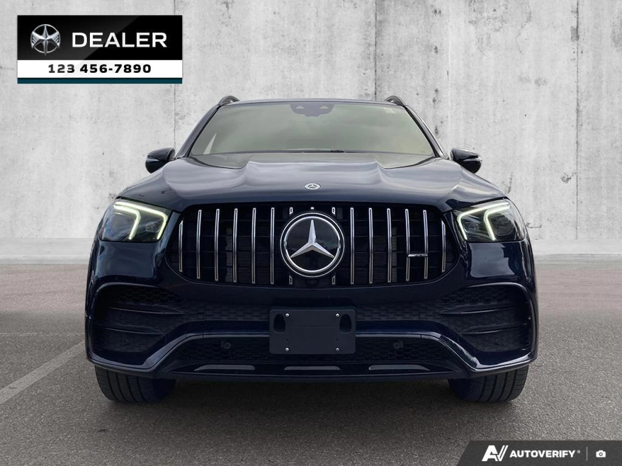 2021 Mercedes-Benz GLE 450 4MATIC  - Sunroof -  Navigation - $533 B/W Main Image