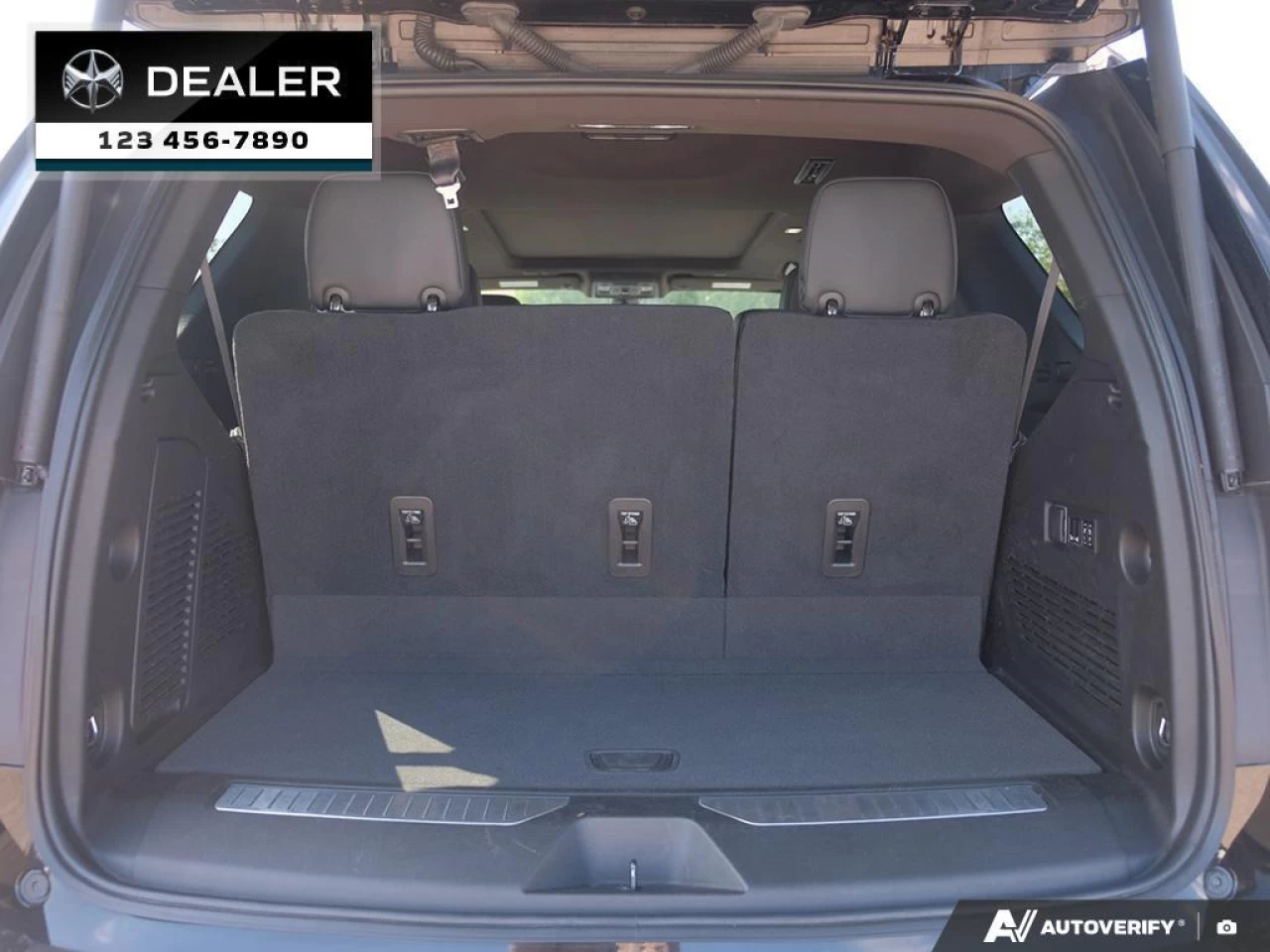 2021 GMC Yukon Denali  - NAVIGATION - Leather Seats - $307 B/W Main Image