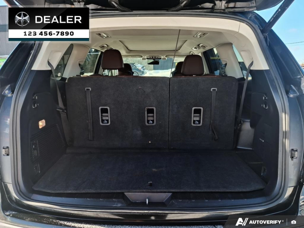 2020 Subaru Ascent Premier  - Sunroof -  Navigation - $200 B/W Main Image