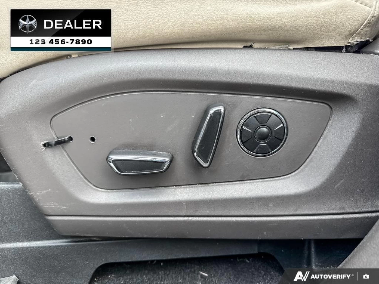 2020 Ford Explorer Platinum  - Sunroof -  Navigation - $246 B/W Main Image