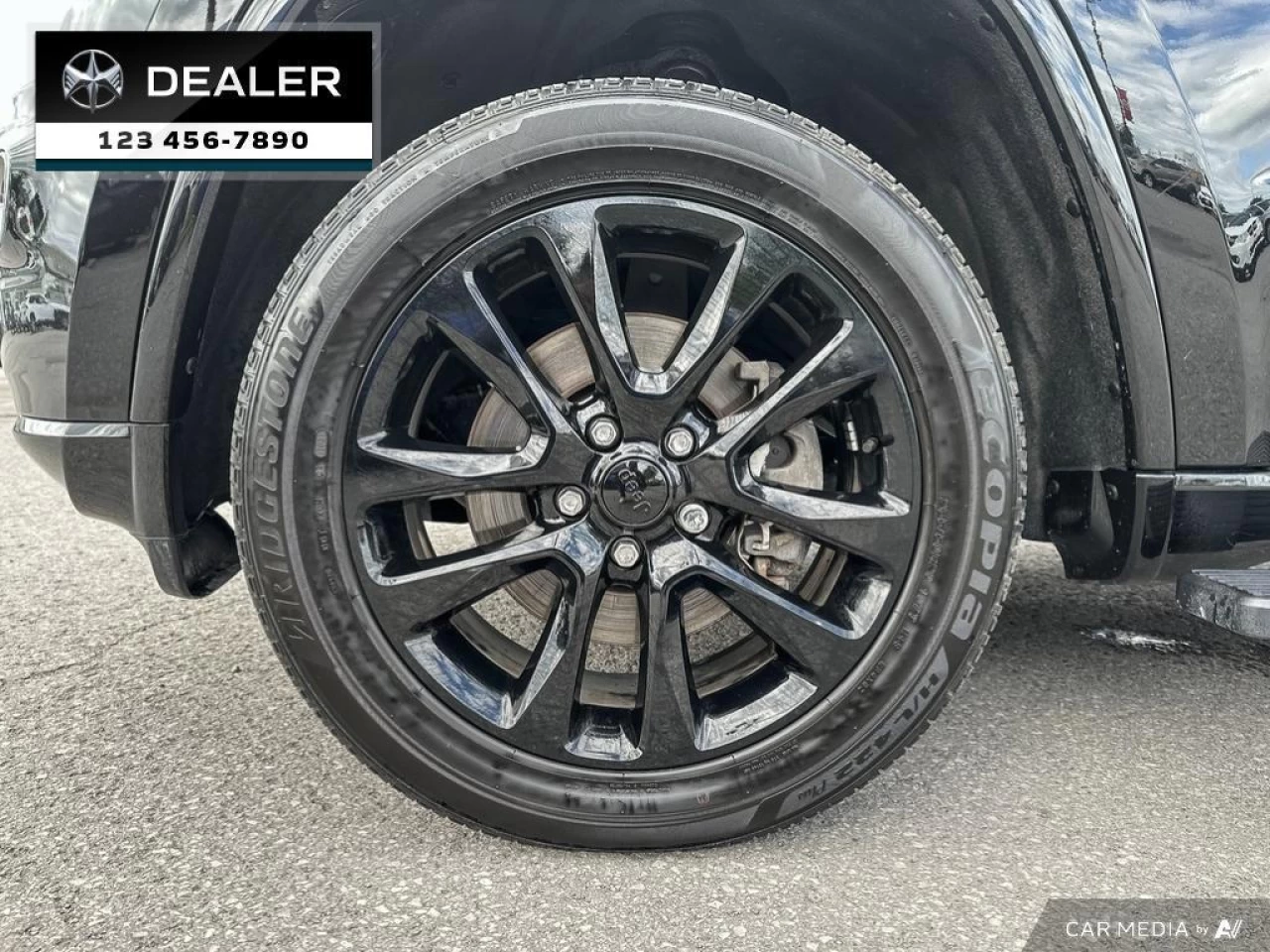 2021 Jeep Grand Cherokee Altitude  -  Navigation - $252 B/W Main Image