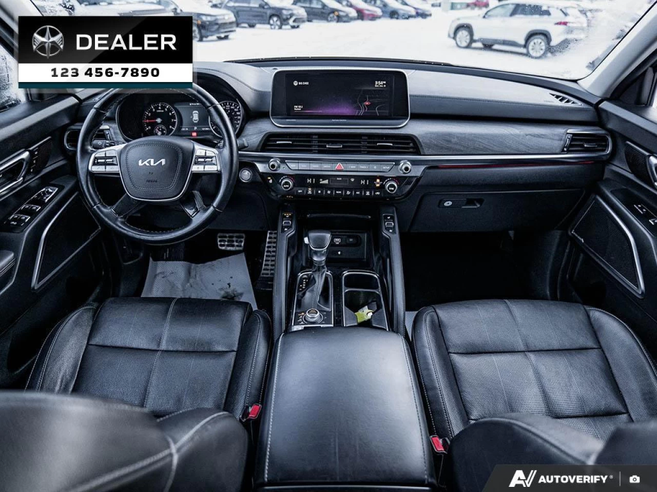 2022 Kia Telluride SX  - Cooled Seats - Sunroof - $340 B/W Main Image