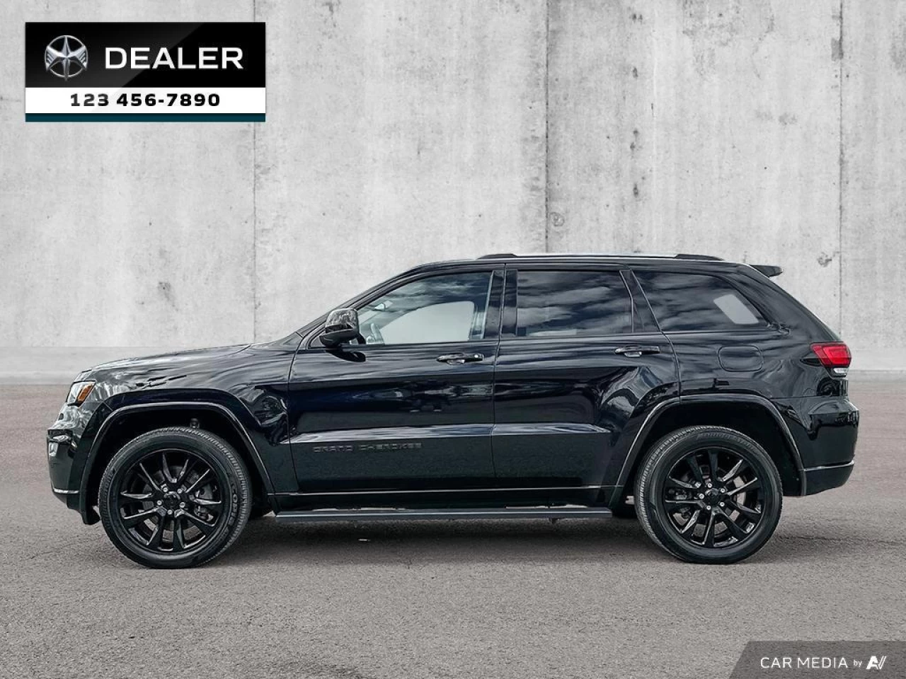 2021 Jeep Grand Cherokee Altitude  -  Navigation - $252 B/W Main Image